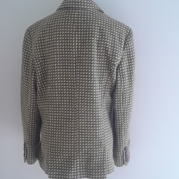 Jacket - Picture 5 of 6